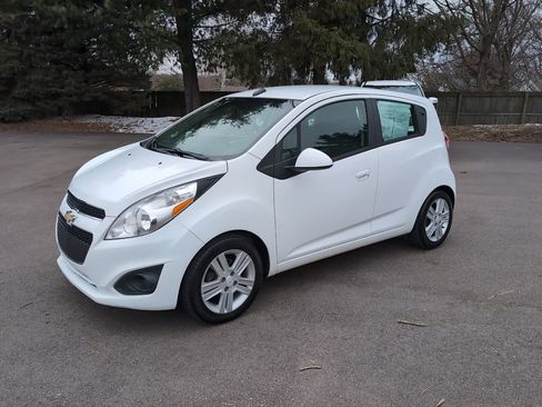 Used 2014 Chevrolet Spark LT image 19