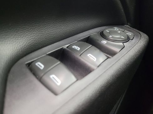 Used 2020 Chevrolet Equinox LT AWD/4WD image 27