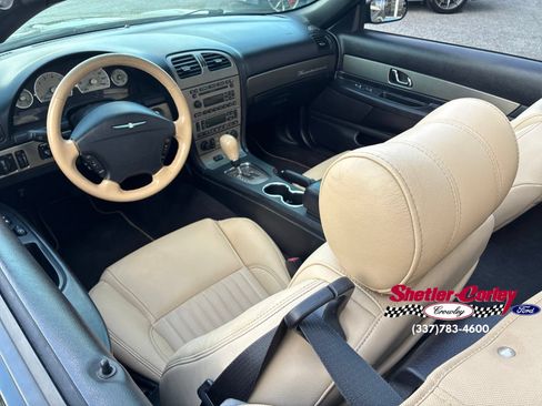 Used 2005 Ford Thunderbird RWD image 12