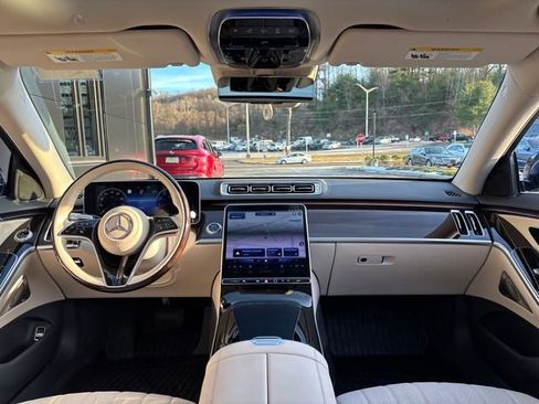 Certified 2023 Mercedes-Benz S 500 4MATIC image 29