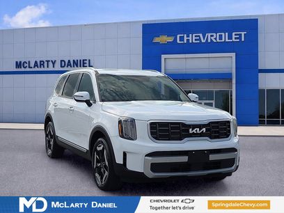 Used 2023 Kia Telluride S w/ S Sunroof Package