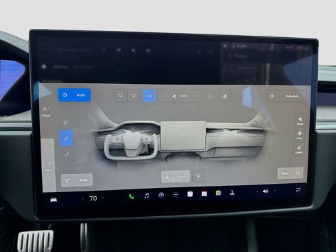 Used 2022 Tesla Model S Base image 12