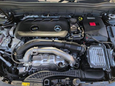 Certified 2026 Mercedes-Benz GLB 250 4MATIC image 25