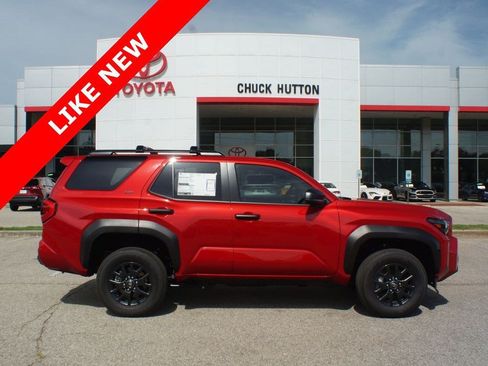 Used 2026 Toyota 4Runner SR5 AWD/4WD image 1