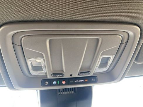 New 2026 GMC Sierra 2500 Pro w/ Convenience Package image 25