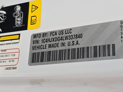 Used 2020 Jeep Wrangler Unlimited Sport S AWD/4WD image 34
