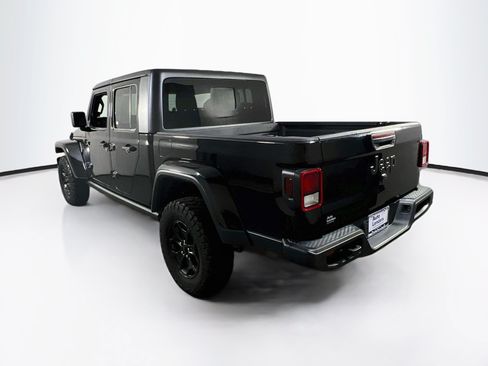 Used 2023 Jeep Gladiator Sport AWD/4WD image 7