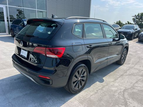 Used 2022 Volkswagen Taos S FWD image 5