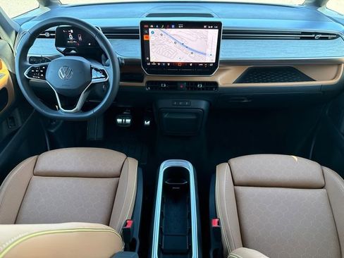 New 2025 Volkswagen ID. Buzz Pro S image 31