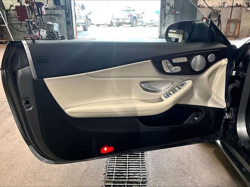 Used 2017 Mercedes-Benz C 300 4MATIC Cabriolet image 20