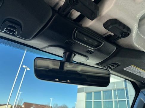 Used 2021 Jeep Gladiator Overland w/ Popular Equipment Package image 21