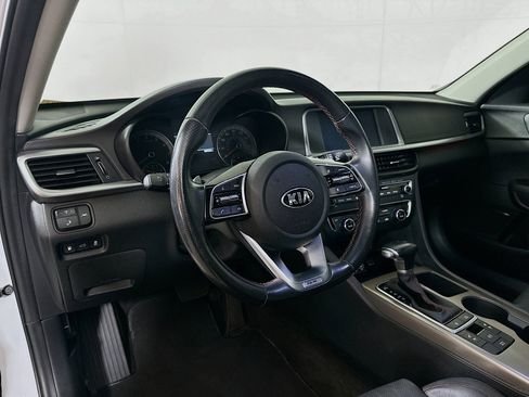 Used 2019 Kia Optima SX image 9
