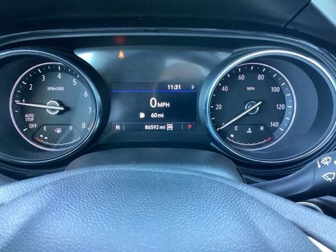 Used 2021 Buick Encore GX Essence w/ Experience Buick Package image 17