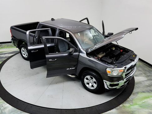 Used 2021 RAM 1500 Big Horn image 34