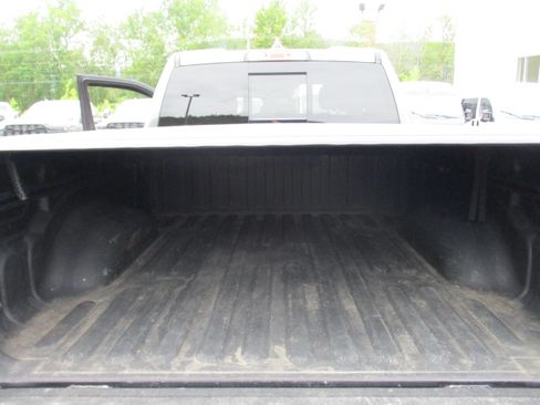 Used 2022 RAM 1500 Big Horn AWD/4WD image 13