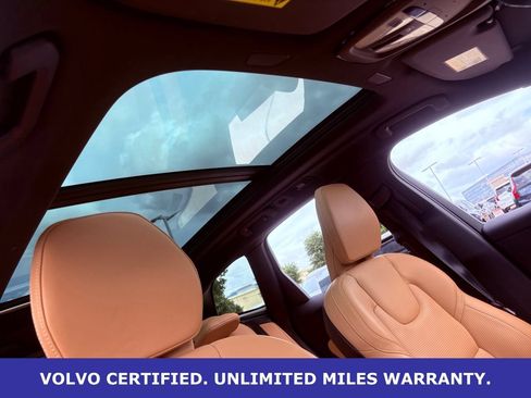 Certified 2023 Volvo XC60 B5 Ultimate w/ Climate Package FWD image 17