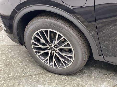 New 2024 Ford Escape PHEV image 30