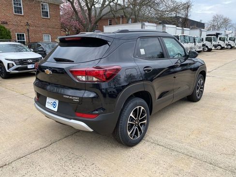 New 2026 Chevrolet TrailBlazer LT AWD/4WD image 4