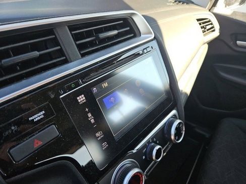 Used 2015 Honda Fit EX image 10