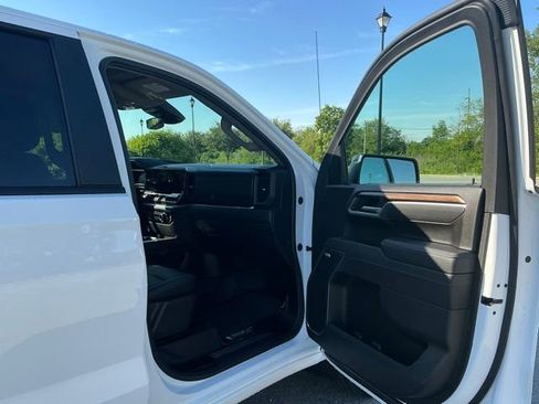 Used 2025 Chevrolet Silverado 1500 RST w/ RST All Star Premium Package AWD/4WD image 17