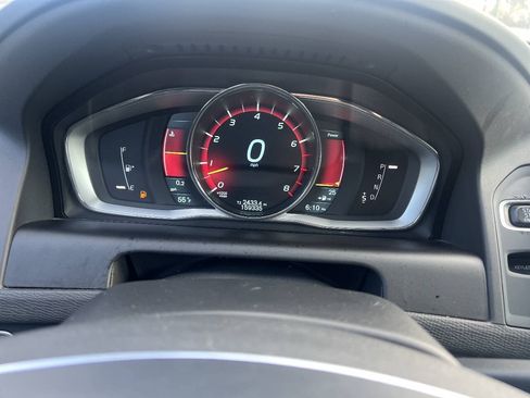 Used 2014 Volvo XC60 T6 AWD/4WD image 19