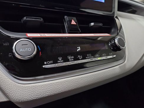 New 2026 Toyota Corolla LE image 17