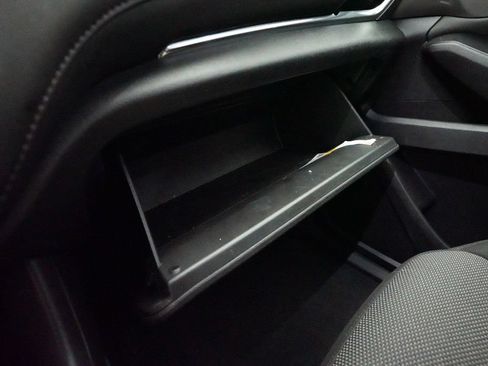 Used 2023 Chevrolet Traverse LT w/ LPO, Floor Liner Package AWD/4WD image 29