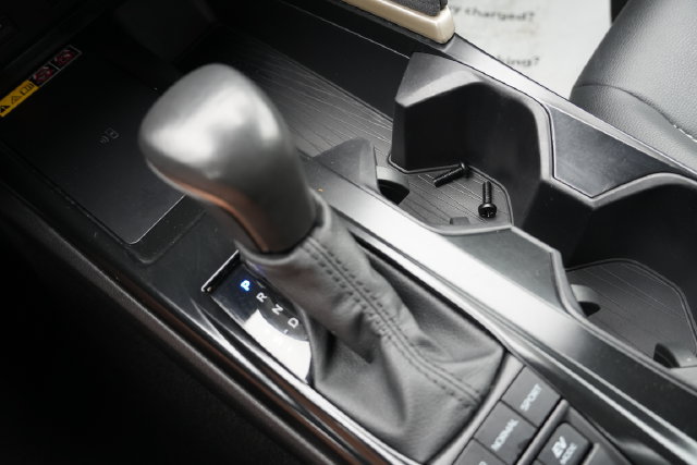 Used 2025 Toyota Camry SE FWD image 36
