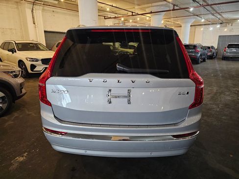 Certified 2023 Volvo XC90 B6 Ultimate w/ Protection Package Premier AWD/4WD image 3