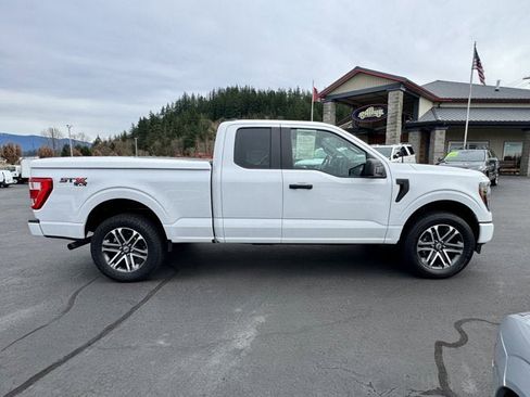 Used 2023 Ford F150 XL w/ STX Appearance Package image 3