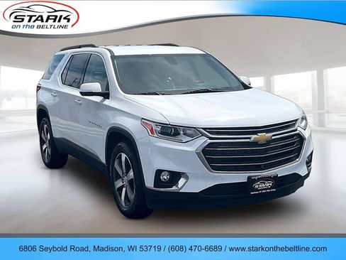 Used 2020 Chevrolet Traverse LT w/ LT Premium Package AWD/4WD image 1
