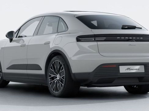 New 2026 Porsche Macan Electric image 2