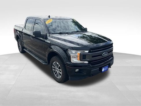 Used 2019 Ford F150 XLT w/ Equipment Group 302A Luxury AWD/4WD image 8