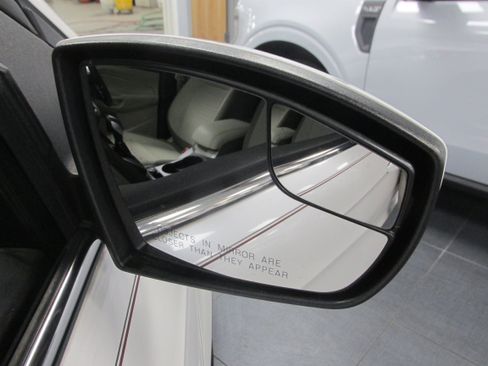 Used 2014 Ford Escape SE w/ Equipment Group 201A image 17