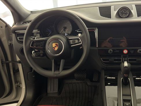 New 2026 Porsche Macan S image 20