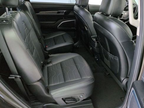 Used 2021 Kia Telluride SX w/ SX Prestige Package image 21