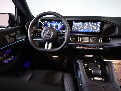 Used 2025 Mercedes-Benz GLS 450 4MATIC image 54