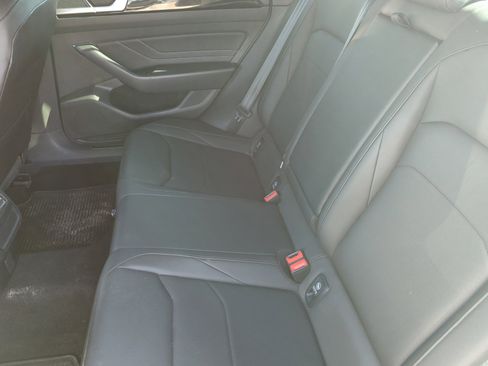 Used 2022 Volkswagen Arteon SE image 17