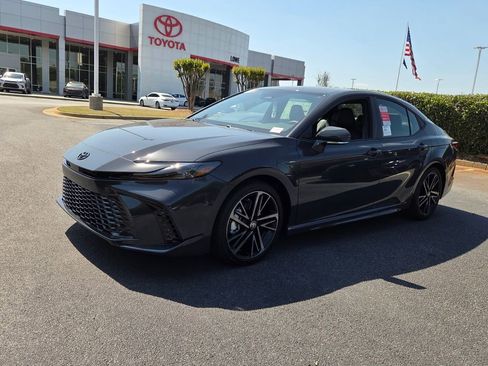 New 2026 Toyota Camry XSE FWD image 3