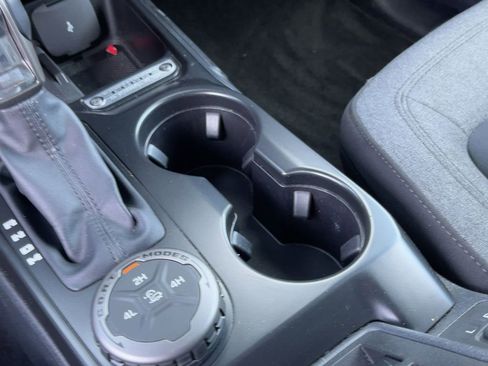 Used 2025 Ford Bronco Big Bend image 23