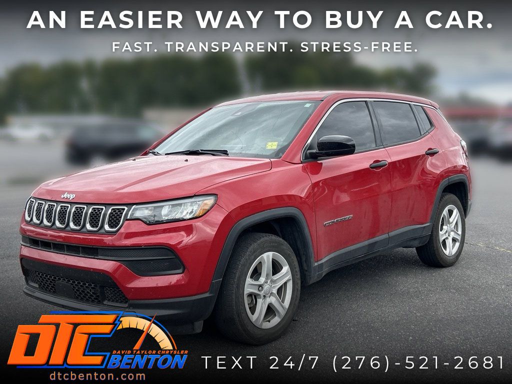 Used 2024 Jeep Compass Sport AWD/4WD image 4