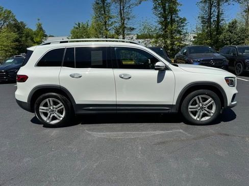 Certified 2022 Mercedes-Benz GLB 250 4MATIC image 2