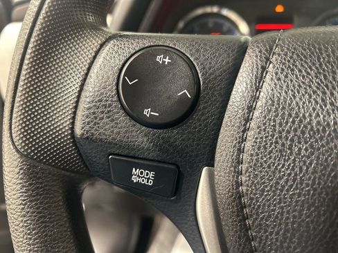 Used 2019 Toyota Corolla LE FWD image 24