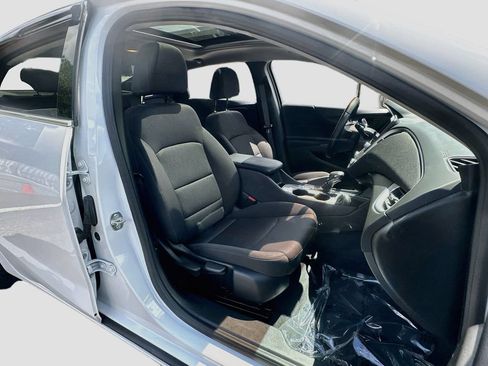 Used 2024 Chevrolet Malibu LT FWD image 27