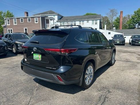 Used 2021 Toyota Highlander Limited AWD/4WD image 6