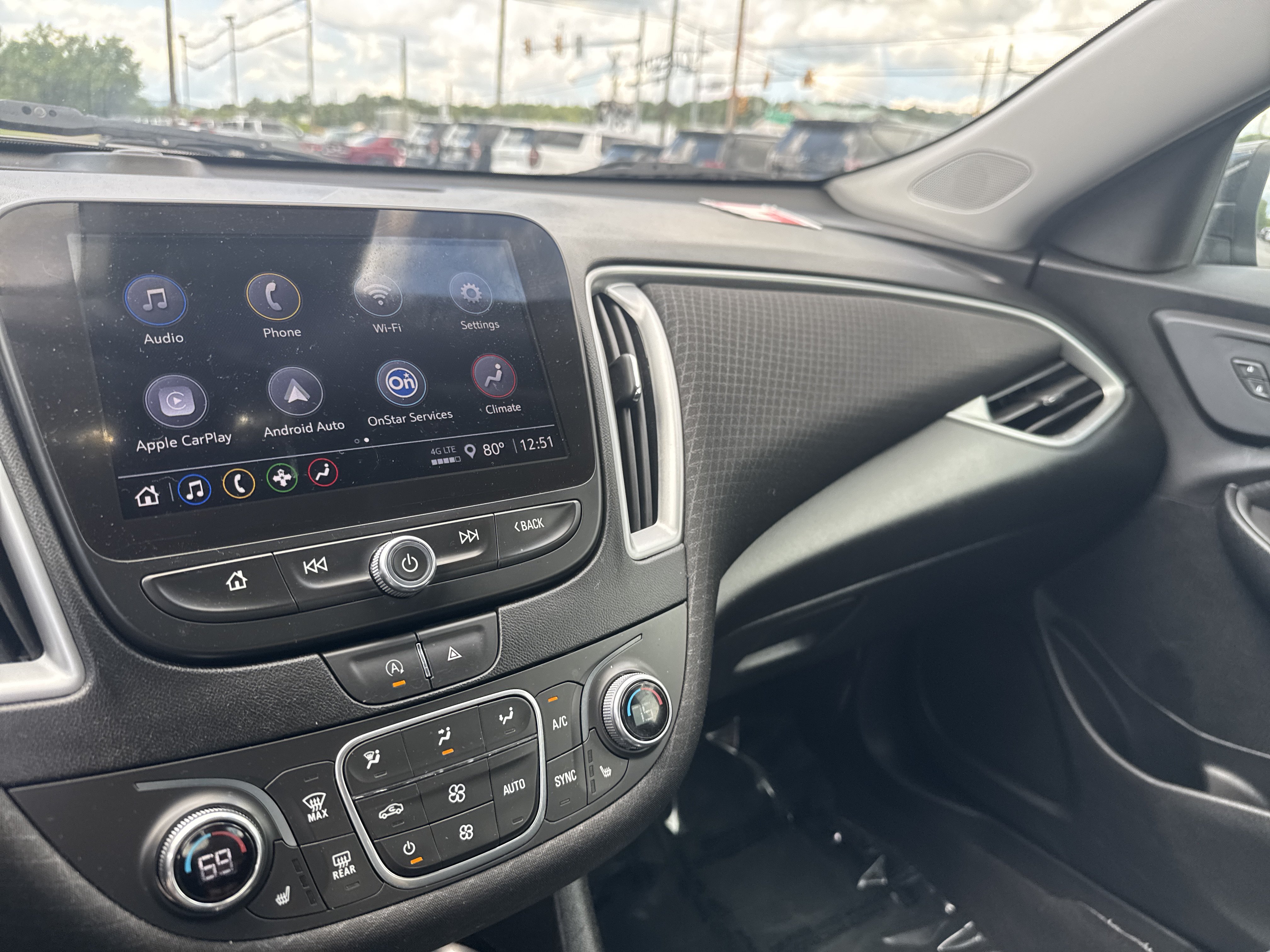 Used 2024 Chevrolet Malibu LT FWD image 22