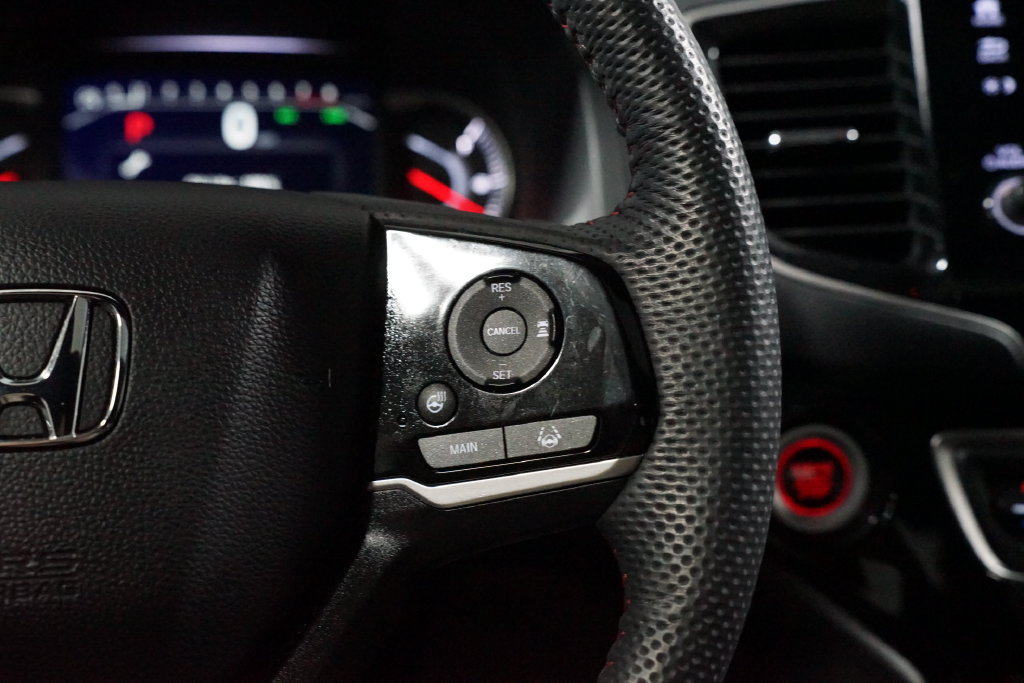 Used 2024 Honda Passport Black Edition image 13