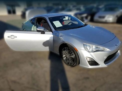 Used 2013 Scion FR-S RWD image 33