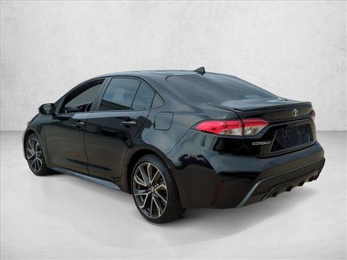 Used 2022 Toyota Corolla SE w/ SE Premium Package FWD image 7