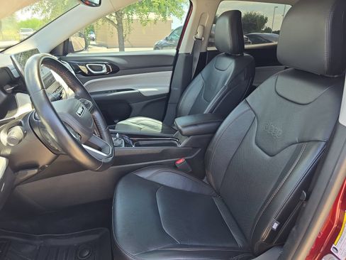 Used 2022 Jeep Compass Limited AWD/4WD image 12